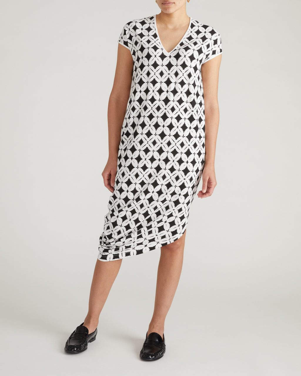 Iconic Geneva V-Neck Dress - Eclipse Print