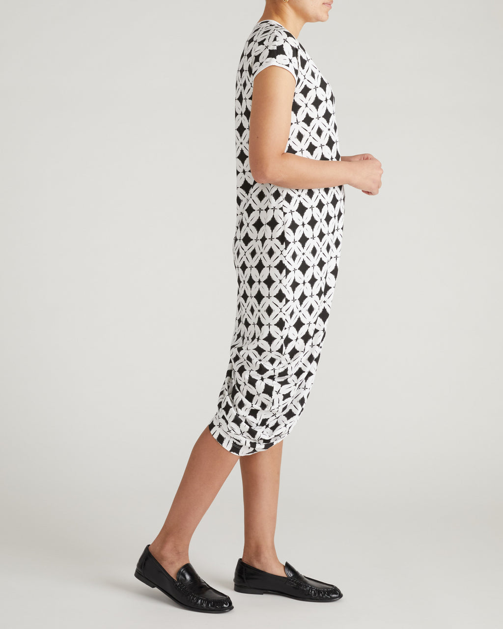 Iconic Geneva V-Neck Dress - Eclipse Print